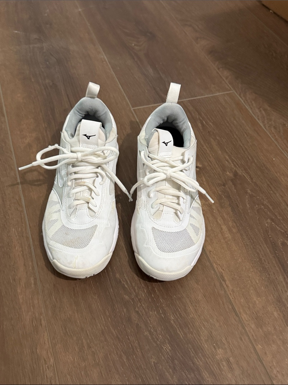 Mizuno Off-White Lace-Up Athletic Sneakers